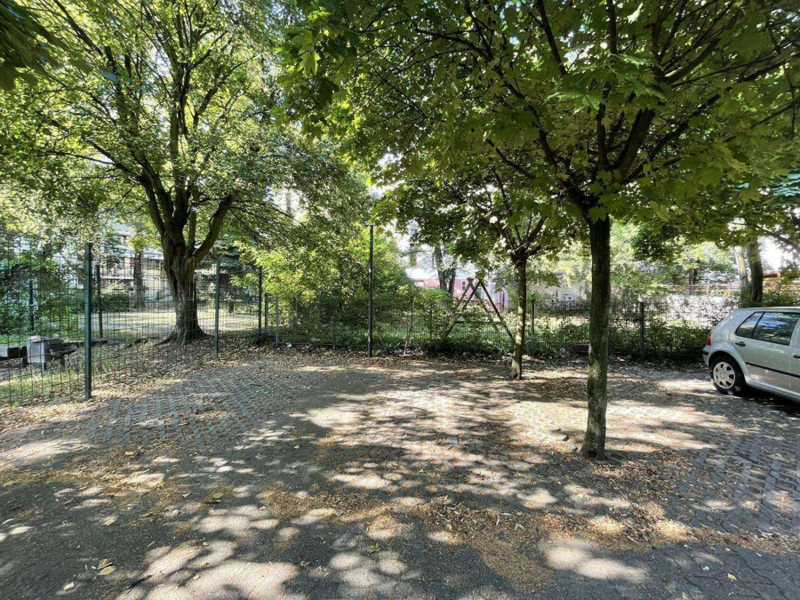 Außenstellplätze in zentraler Lage zu vermieten, Müllerstraße, 13353 Berlin, Wedding